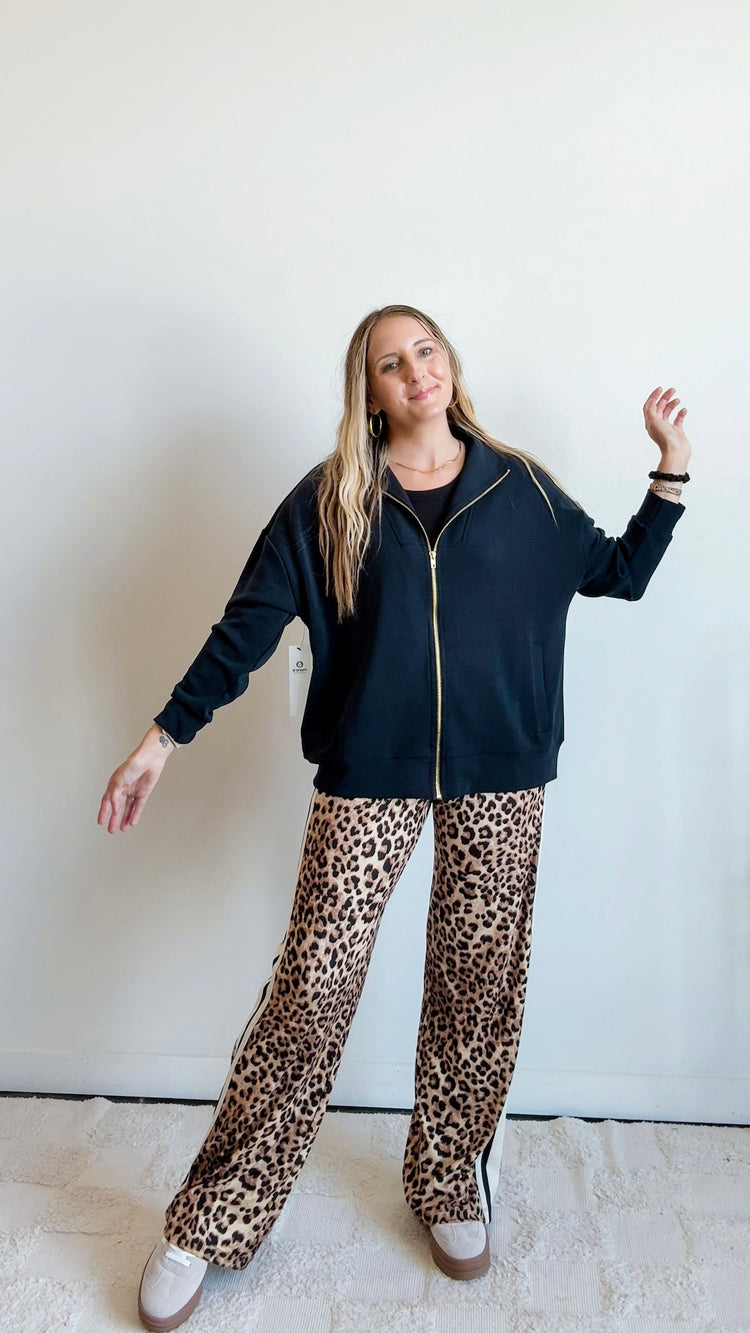 Dream Leopard Yoga Straight Leg Pants