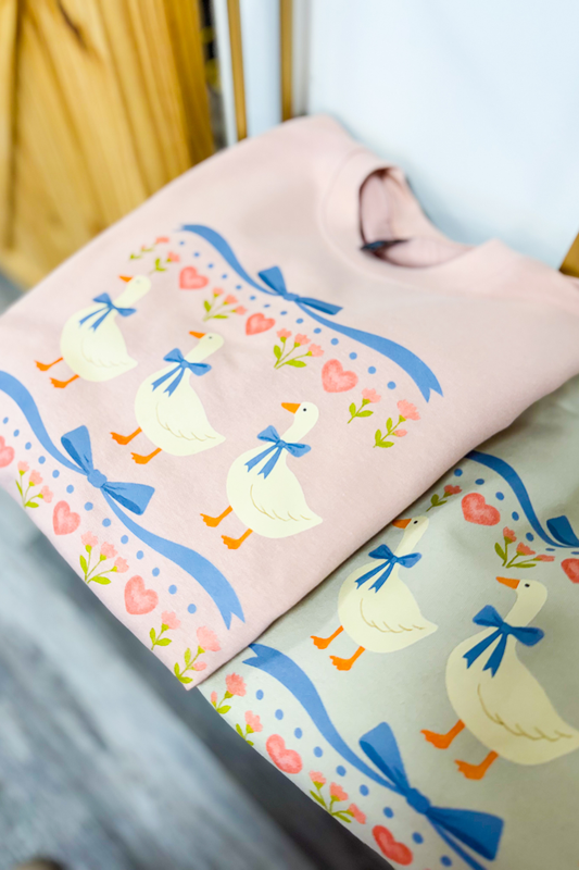 Vintage Goose Sweatshirt  | Choose Your Color!